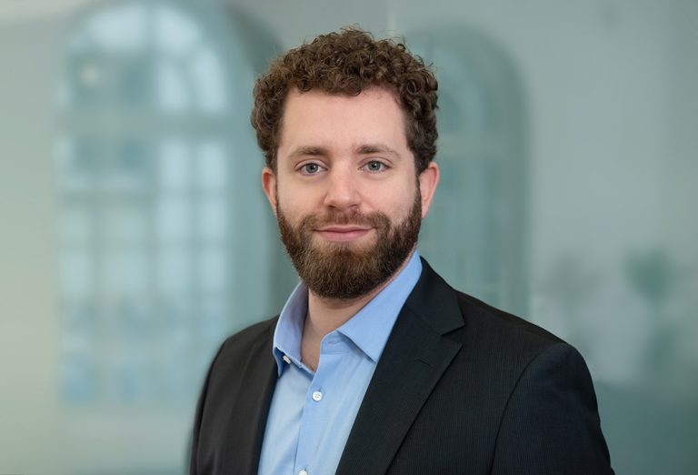 Professor Dr Fabian Wöbbeking